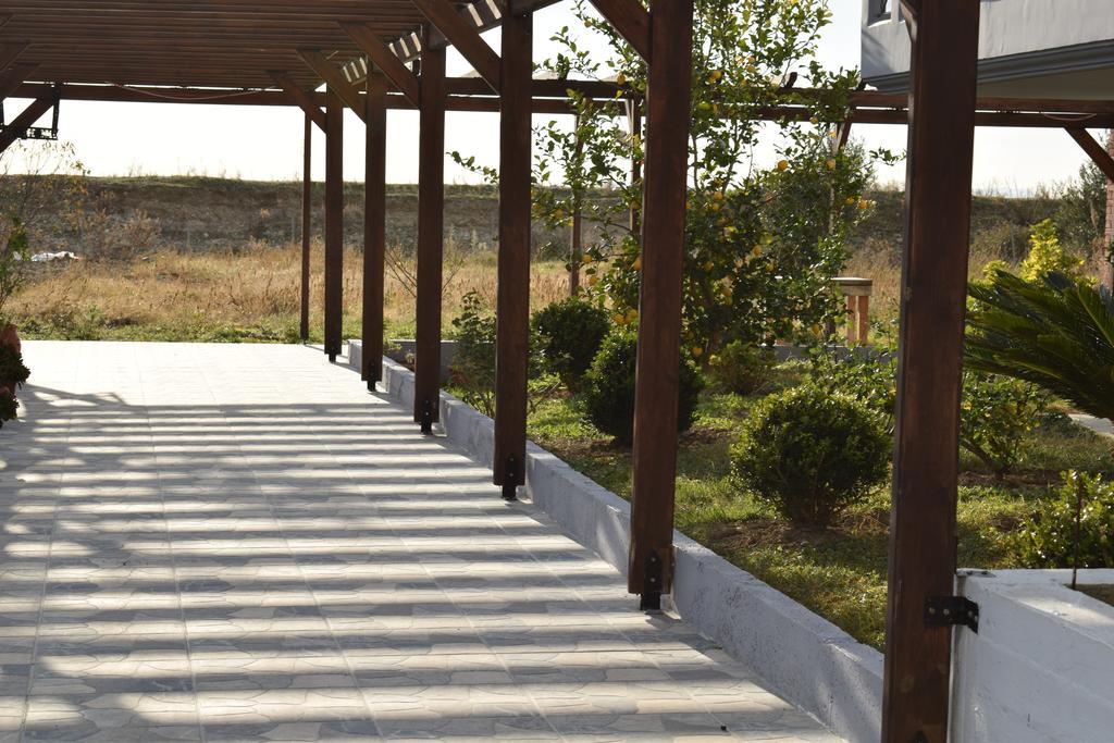 Vila Hadhri Borsh Εξωτερικό φωτογραφία