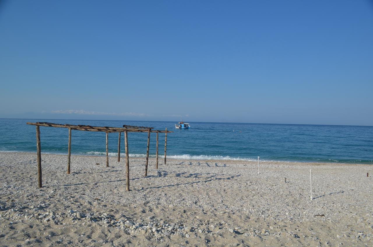 Vila Hadhri Borsh Εξωτερικό φωτογραφία