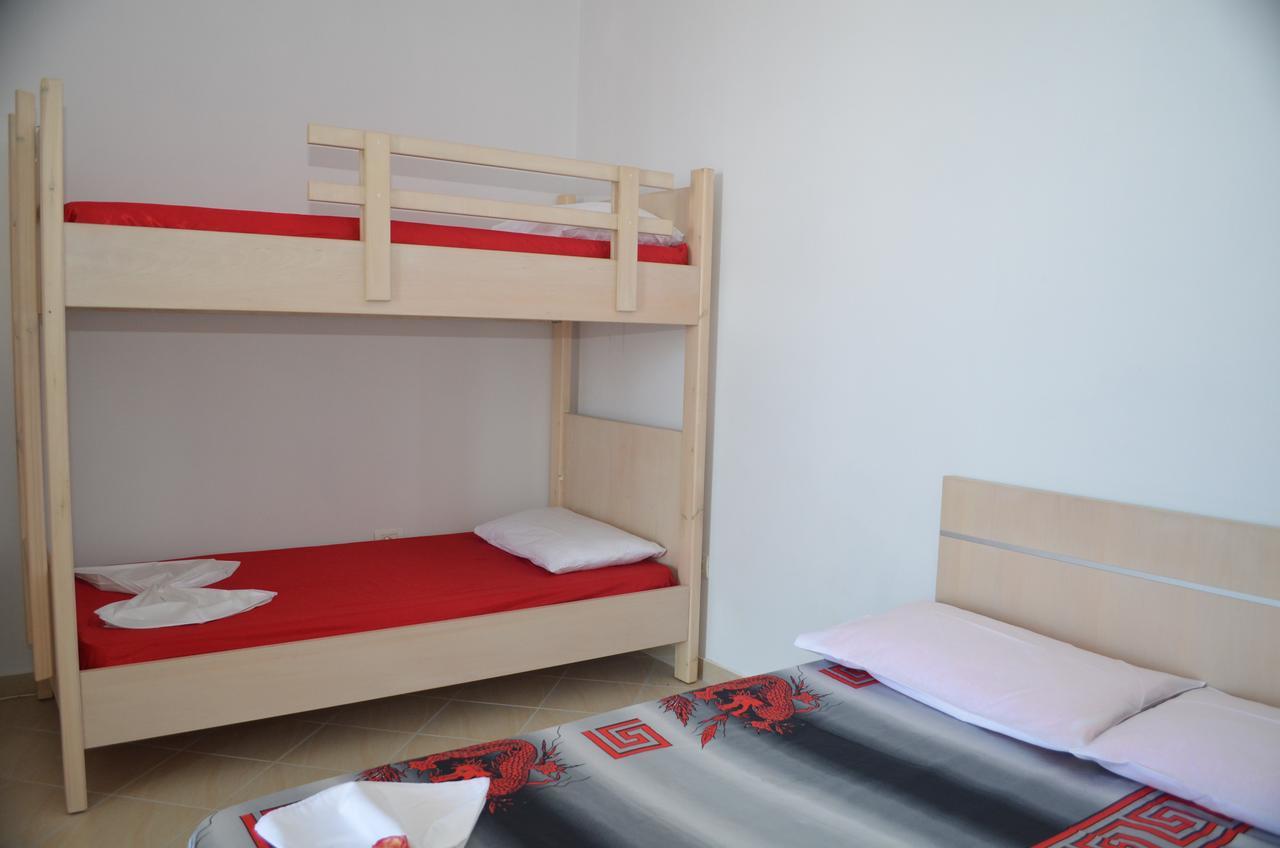 Vila Hadhri Borsh Εξωτερικό φωτογραφία