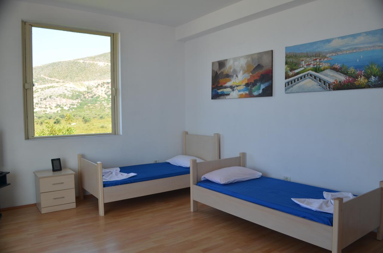 Vila Hadhri Borsh Εξωτερικό φωτογραφία